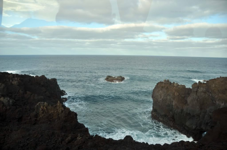 Fuerteventura, Lanzarote: hai trong mười hòn đảo đẹp nhất châu Âu.