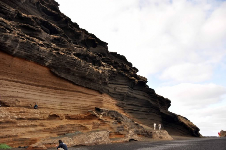 Fuerteventura, Lanzarote: hai trong mười hòn đảo đẹp nhất châu Âu.