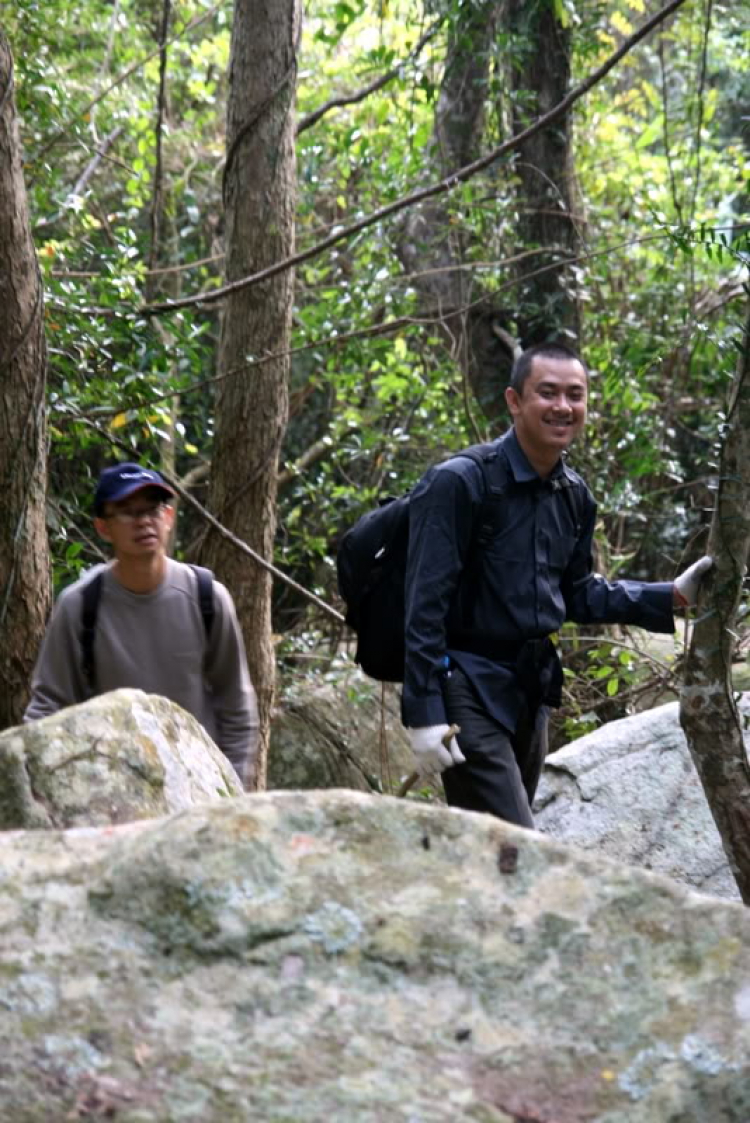 NÚI CHÚA - THẤT ĐỈNH NÚI CHÚA - THẤT ĐỈNH