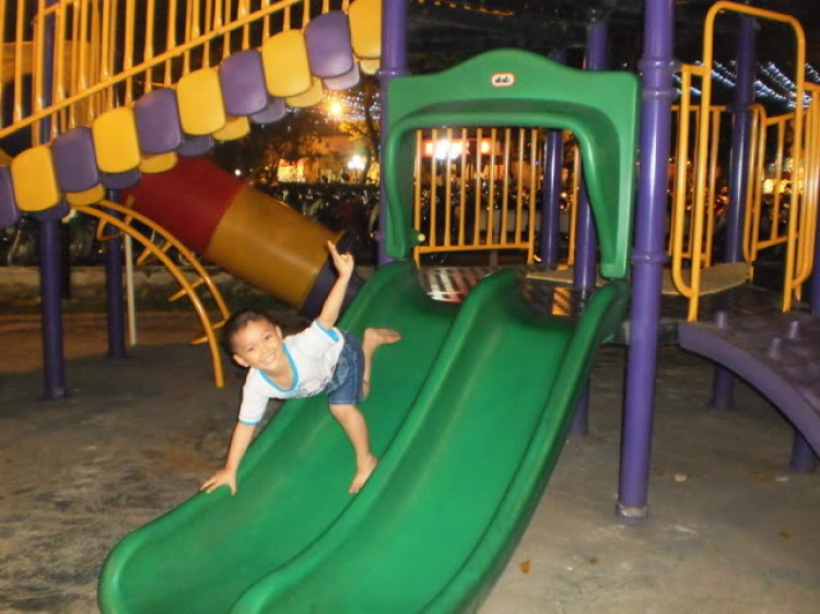 Mời các bác vào tám về nội dung buổi tất niên TFC 9/1/2011 Mời các bác vào tám về nội dung buổi tất niên TFC 9/1/2011