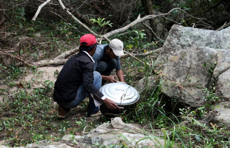 NÚI CHÚA - THẤT ĐỈNH