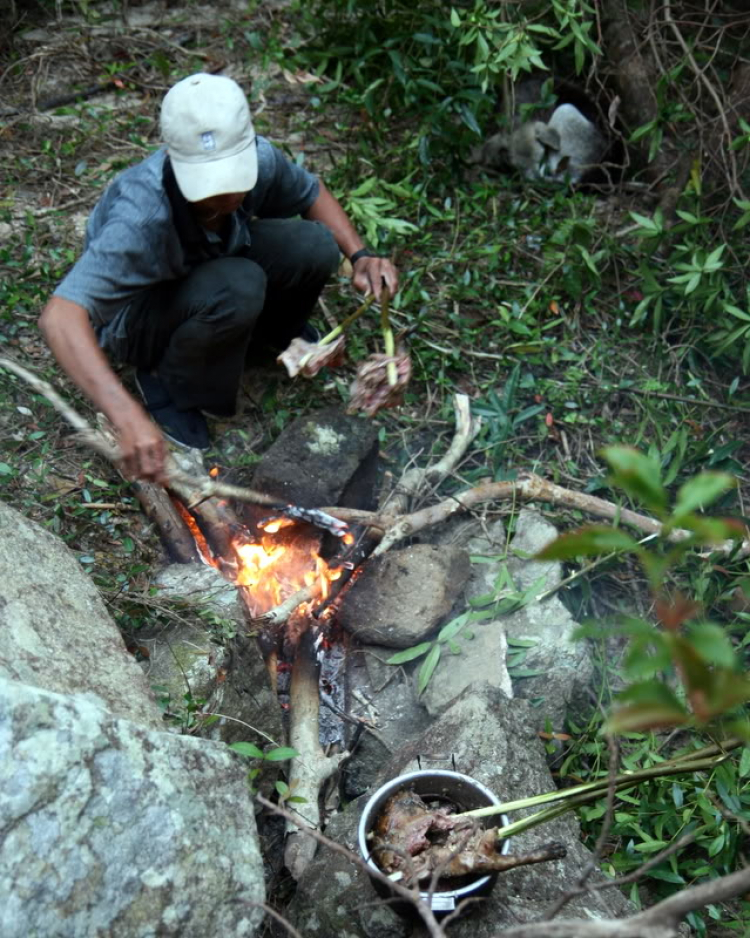 NÚI CHÚA - THẤT ĐỈNH