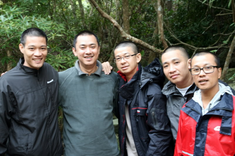 NÚI CHÚA - THẤT ĐỈNH