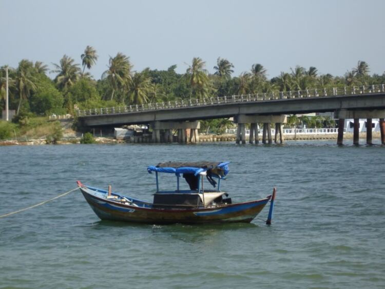 Hành trình Em sơn xe nguyên con- những điều đáng học hỏi Hành trình Em sơn xe nguyên con- những điều đáng học hỏi