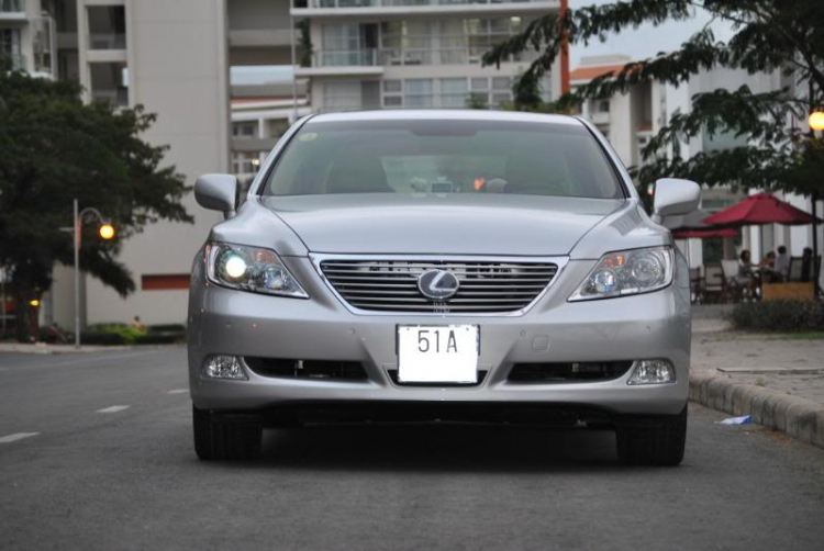 Lexus LS430, LS460/L,  LS600h/L - Im Lặng Là Vàng