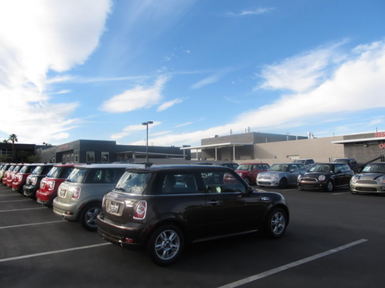 Hình ảnh Đại gia đình Mini Cooper tại Las Vegas