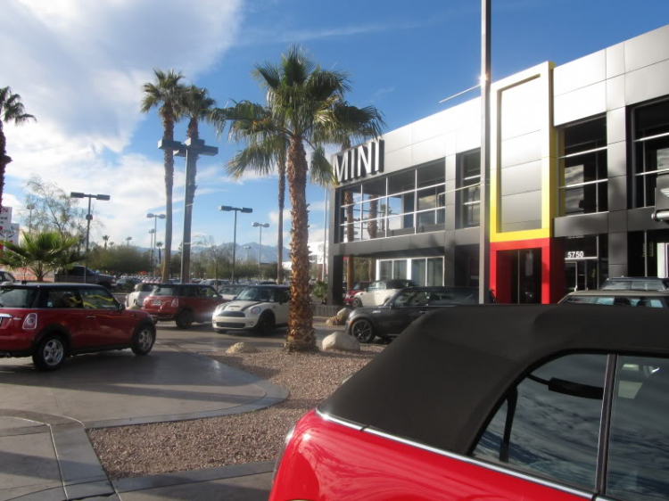 Hình ảnh Đại gia đình Mini Cooper tại Las Vegas