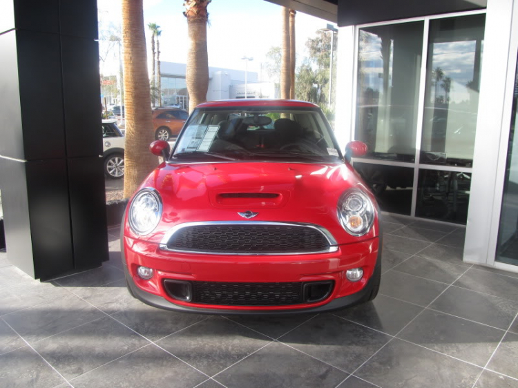 Hình ảnh Đại gia đình Mini Cooper tại Las Vegas