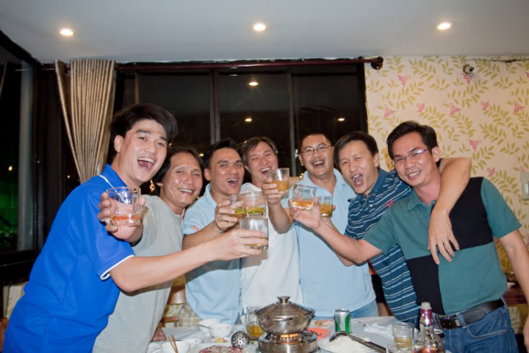 ẢNH TẤT NIÊN FFC NĂM 2010 ẢNH TẤT NIÊN FFC NĂM 2010