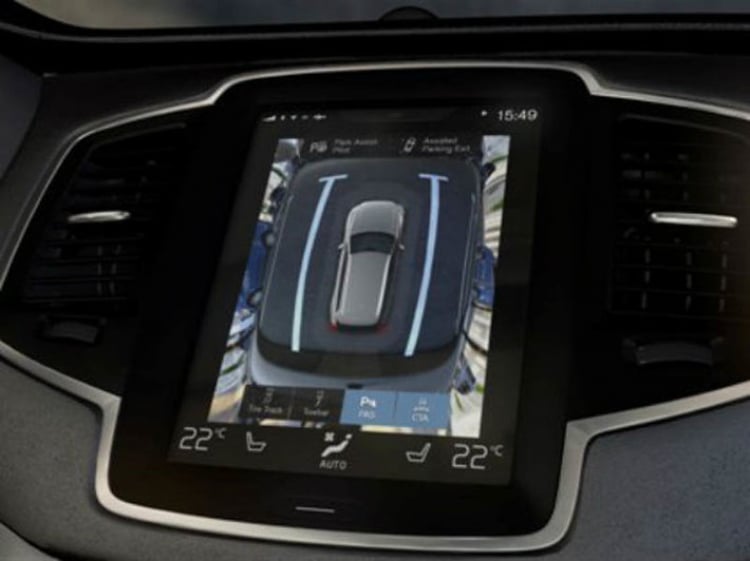 Volvo công bố chi tiết công nghệ tối tân trên XC90 2015