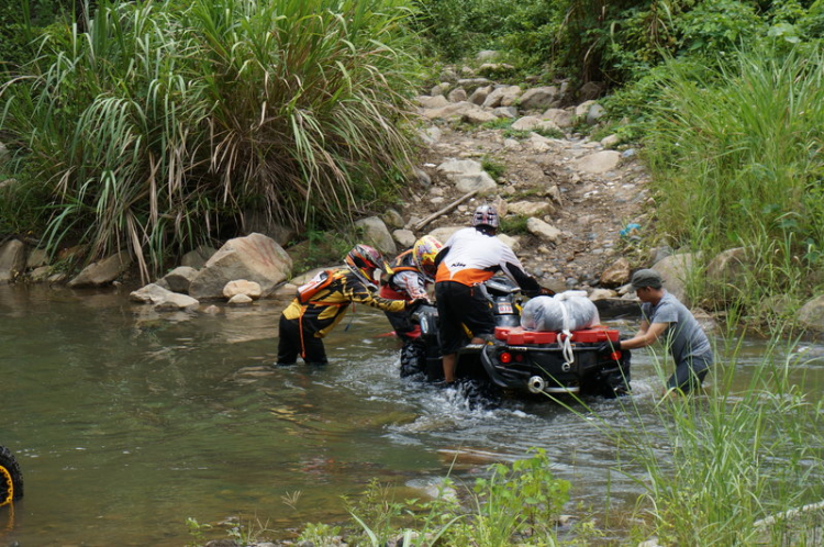 Trở lại con đường tơ lụa - Đại Ninh - Tam Bố