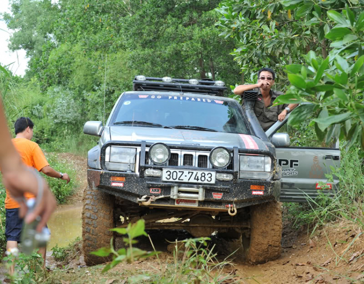 Xe Jeep cho anh em nè Xe Jeep cho anh em nè