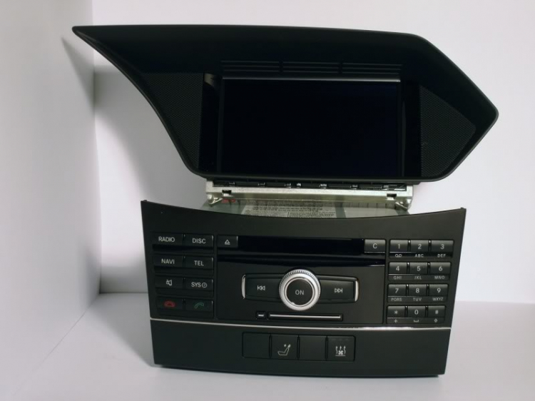 Mercedes BENZ GLK Navigation system(DVD,6gb Hard Drive)