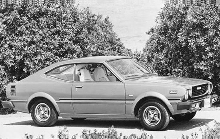 10 thế hệ Toyota Corolla - 40 năm thăng trầm (dùng tham khảo các bác ạ )