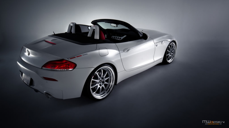 ::MWDesign E89 Z4 WhiteFlame