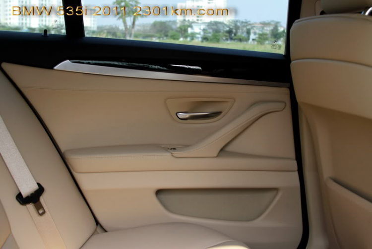 So sánh giữa C-class và E-class So sánh giữa C-class và E-class