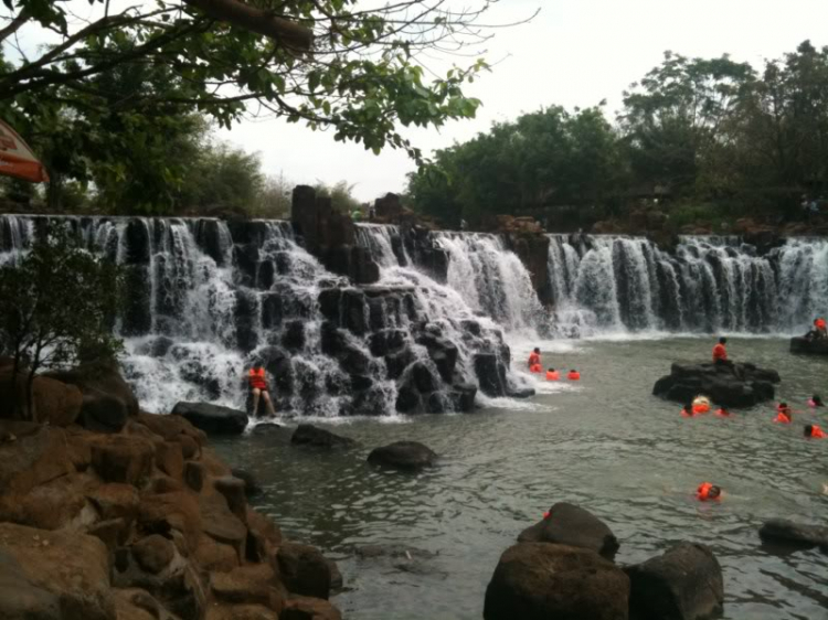 Hình ảnh Tân Niên - Giang Điền 2011