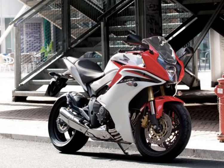 CBR600F hồi sinh