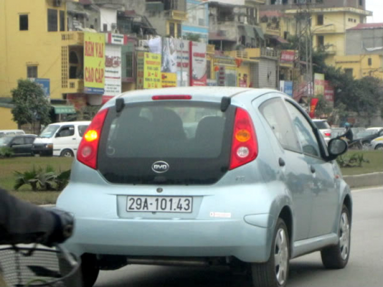 BYD F0 và Chery QQ3 - Cạnh tranh xe giá rẻ BYD F0 và Chery QQ3 - Cạnh tranh xe giá rẻ