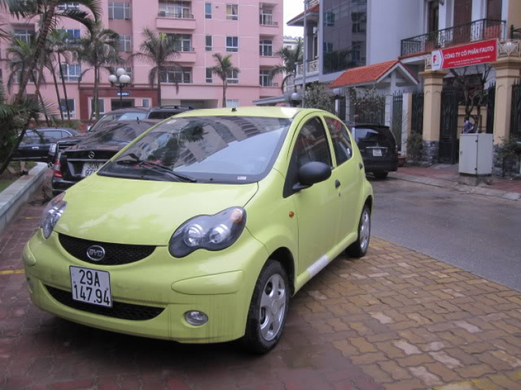 BYD F0 và Chery QQ3 - Cạnh tranh xe giá rẻ BYD F0 và Chery QQ3 - Cạnh tranh xe giá rẻ