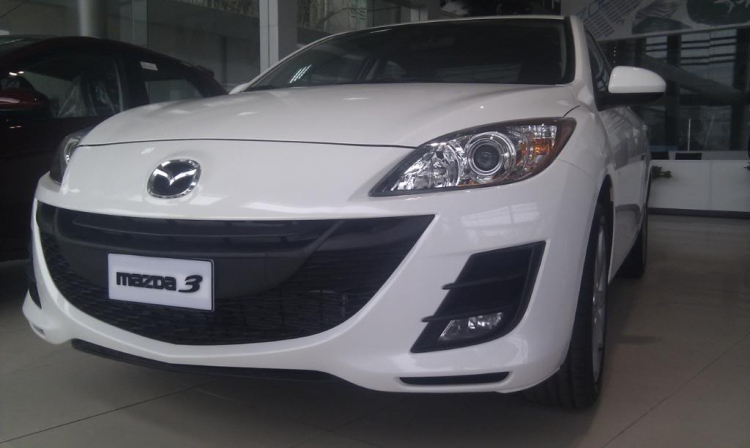 Giá Mazda3 Chính hãng có rồi các bác ơi.