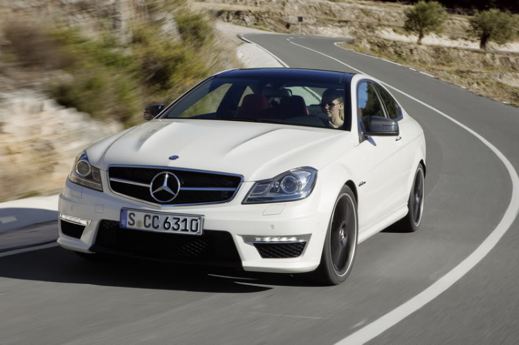 Mercedes C63 AMG coupe 2012 trình làng