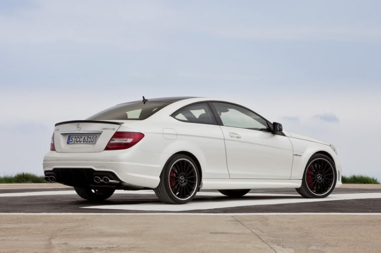 Mercedes C63 AMG coupe 2012 trình làng