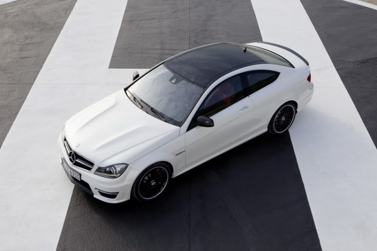 Mercedes C63 AMG coupe 2012 trình làng