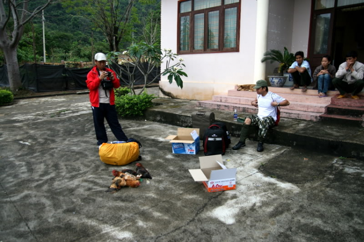 CHƯ YANG SIN, MỘT CHUYẾN HÀNH XÁC THÚ VỊ