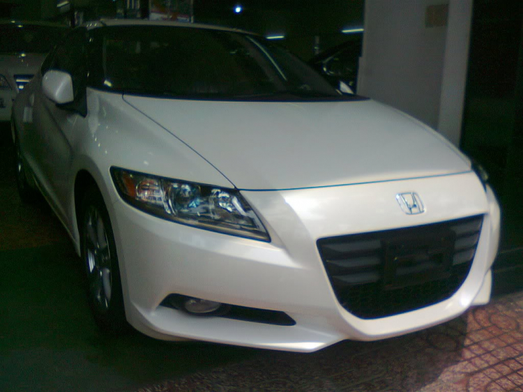 Honda CR-Z  “Sport hybrid coupe” đầu tiên về VN
