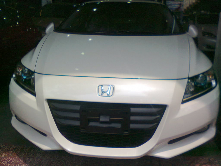 Honda CR-Z  “Sport hybrid coupe” đầu tiên về VN