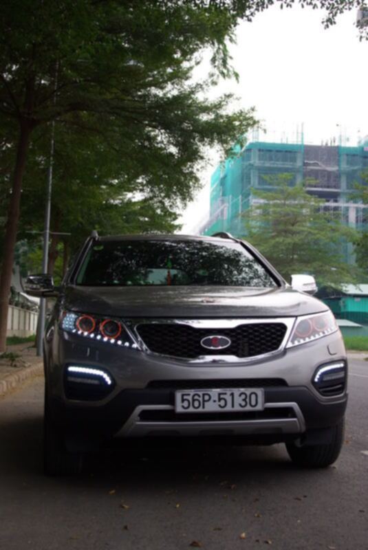 Kính các bác ! E đang hoàn thiện Sportage ( trang 12, Logo 14 , E mơ 16 , Logo new 20 )