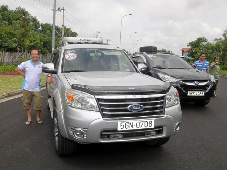 Xe oto du lịch có gắn baga trên mui được chất cao bao nhiêu? Xe oto du lịch có gắn baga trên mui được chất cao bao nhiêu?