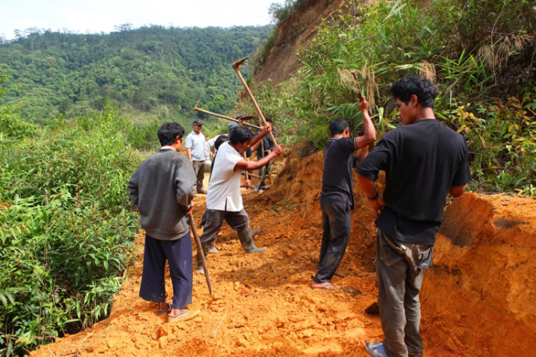 20 giờ cùng nhau trên Đại Lộ thơ Mộng 722 ...!