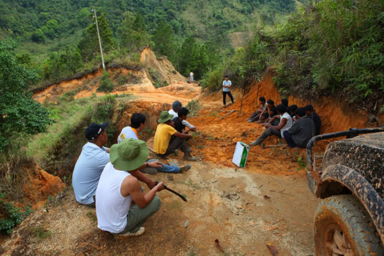 20 giờ cùng nhau trên Đại Lộ thơ Mộng 722 ...!