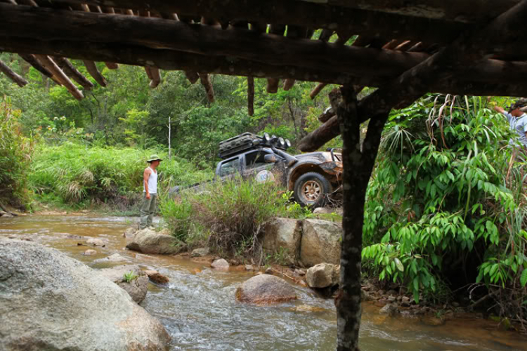 20 giờ cùng nhau trên Đại Lộ thơ Mộng 722 ...!