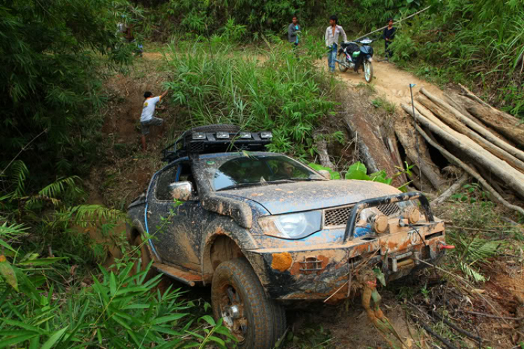 20 giờ cùng nhau trên Đại Lộ thơ Mộng 722 ...!