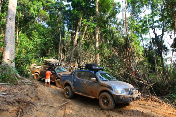 20 giờ cùng nhau trên Đại Lộ thơ Mộng 722 ...!