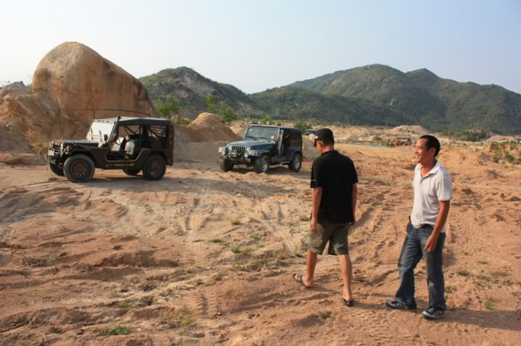 Offroad chào mừng kỷ niệm Jeep 2 năm thành lập Offroad chào mừng kỷ niệm Jeep 2 năm thành lập