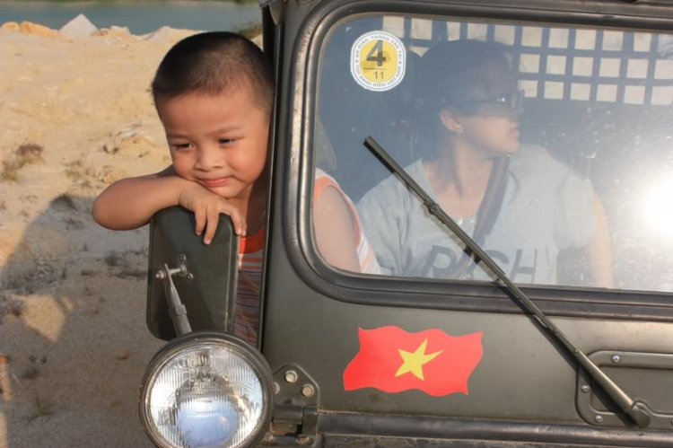 Offroad chào mừng kỷ niệm Jeep 2 năm thành lập Offroad chào mừng kỷ niệm Jeep 2 năm thành lập