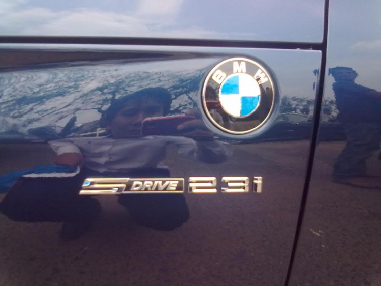 BMW Z4 2011 của ca sĩ NS tại 282. Mời các bác xem qua...