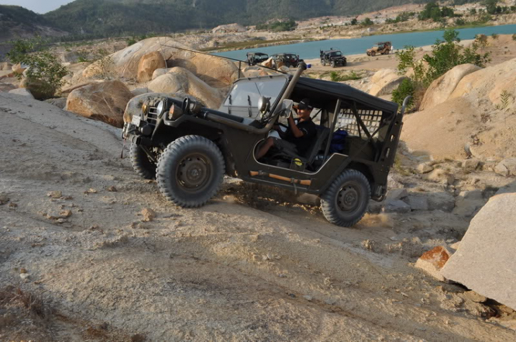 Offroad chào mừng kỷ niệm Jeep 2 năm thành lập