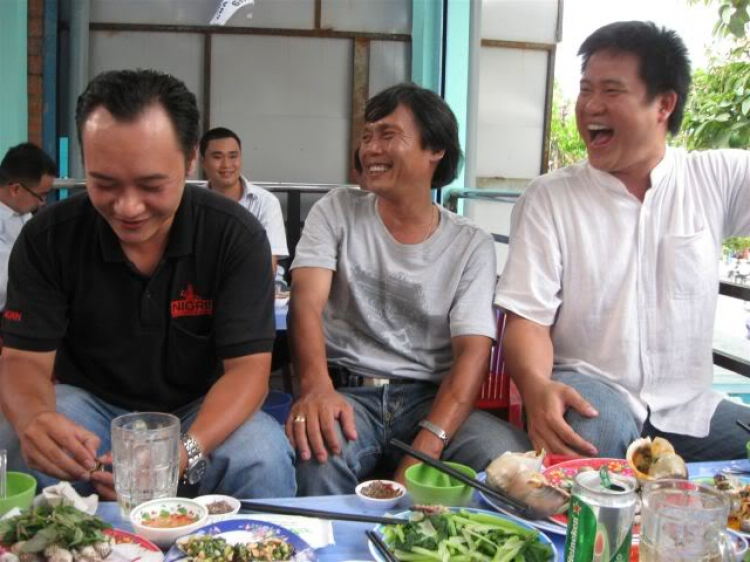 Mời các thành viên OS từ miền Trung vào đây ...