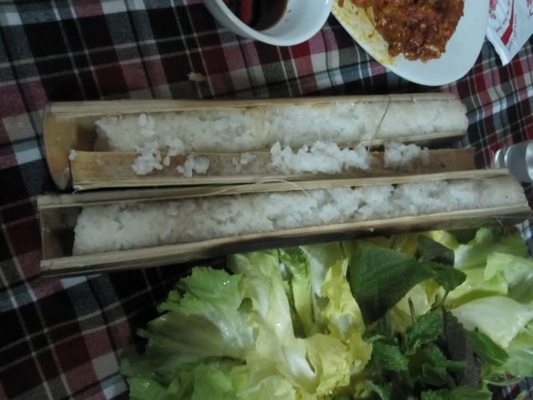 Đà Lạt - thịt rừng nướng cơm lam