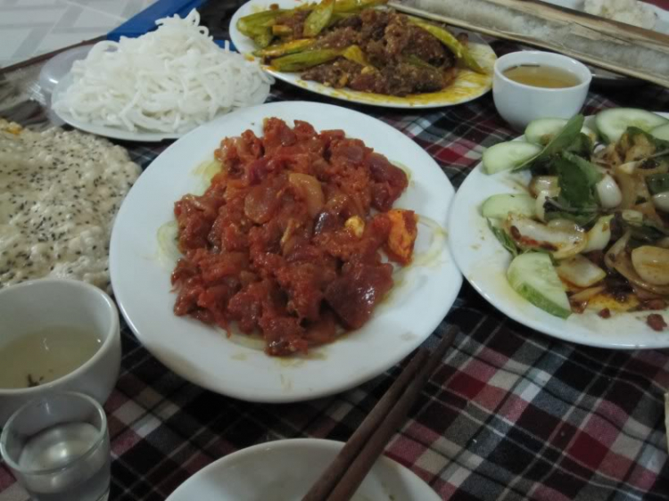 Đà Lạt - thịt rừng nướng cơm lam