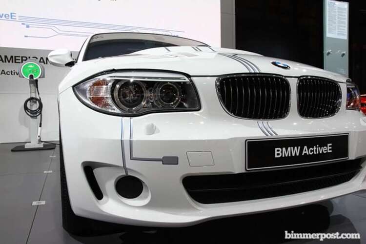 BMW TAI NEWYORK INTERNATIONAL AUTO SHOW 2011