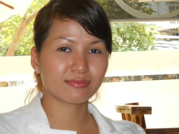 ĐẤU GIÁ NHẸ NHÀNG ỦNG HỘ CHỮA BỆNH MÁU LẠ CỦA BÉ BUM ĐẤU GIÁ NHẸ NHÀNG ỦNG HỘ CHỮA BỆNH MÁU LẠ CỦA BÉ BUM