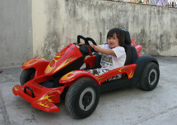 Xe Điện, GoKart, dòng xe nhỏ được lưu hành trên thế giới, Việt nam thì không?