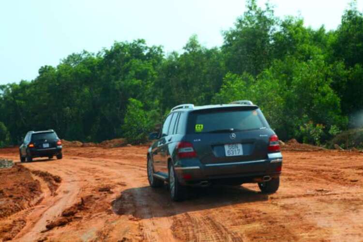 Ảnh ký sự đoàn Mercedes GLK chào đón bình minh trên đảo Phú Quốc