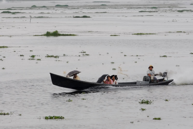 Phong cảnh thiên nhiên, cuộc sống trên hồ Inle - Myanmar